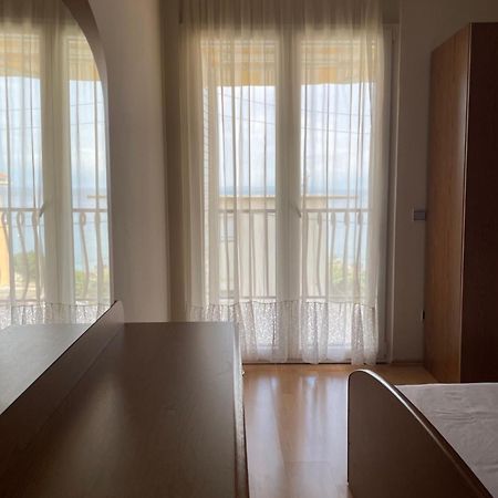 Apartment Iva Podstrana Exterior photo